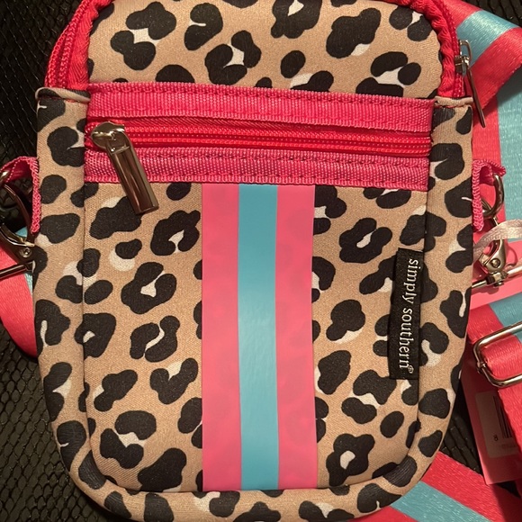 Simply Southern Leopard and Pink Crossbody Bag - Picture 5 of 5